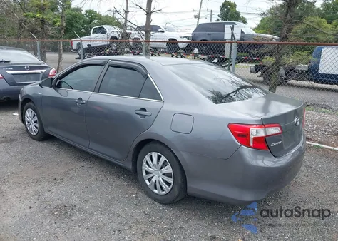 2014 Toyota Camry Hybrid Le from USA, damaged, VIN 4T1BD1FK3EU132726